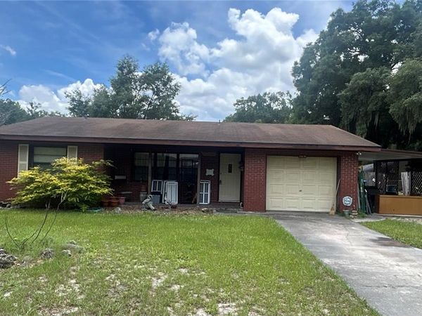 25639 SW 18 AVENUE , NEWBERRY, FL 32669