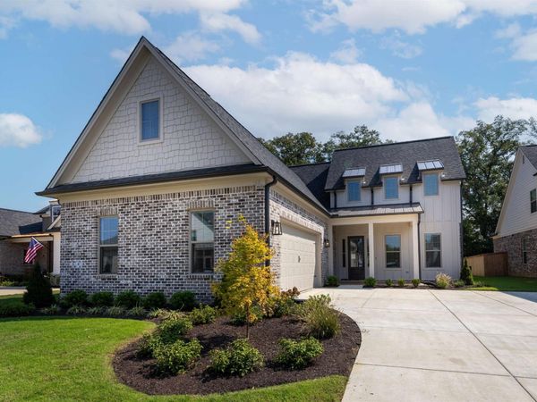 160 LAFAYETTE CROSSING DR , Rossville, TN 38066