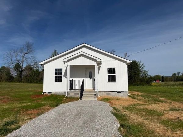 3336 Oak Grove Rd , Decherd, TN 37324
