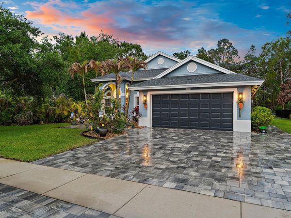 8577 SW Sea Captain Drive , Stuart, FL 34997