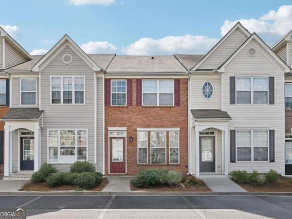 2706 Heathrow Drive, Lawrenceville, GA 30043