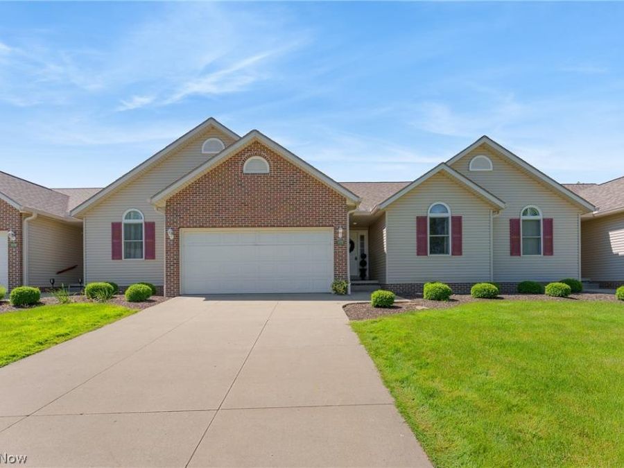 1172 Wild Brook Drive , Akron, OH 44313 Photo 1