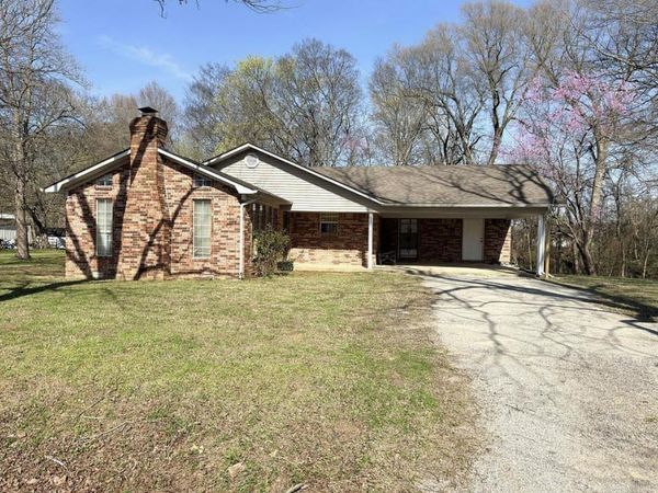506 Jefferson , Newport, AR 72112
