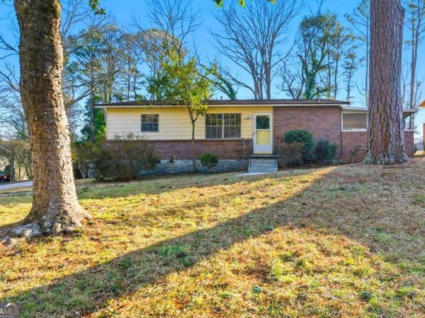 1887 Robinhill Court, Tucker, GA 30084