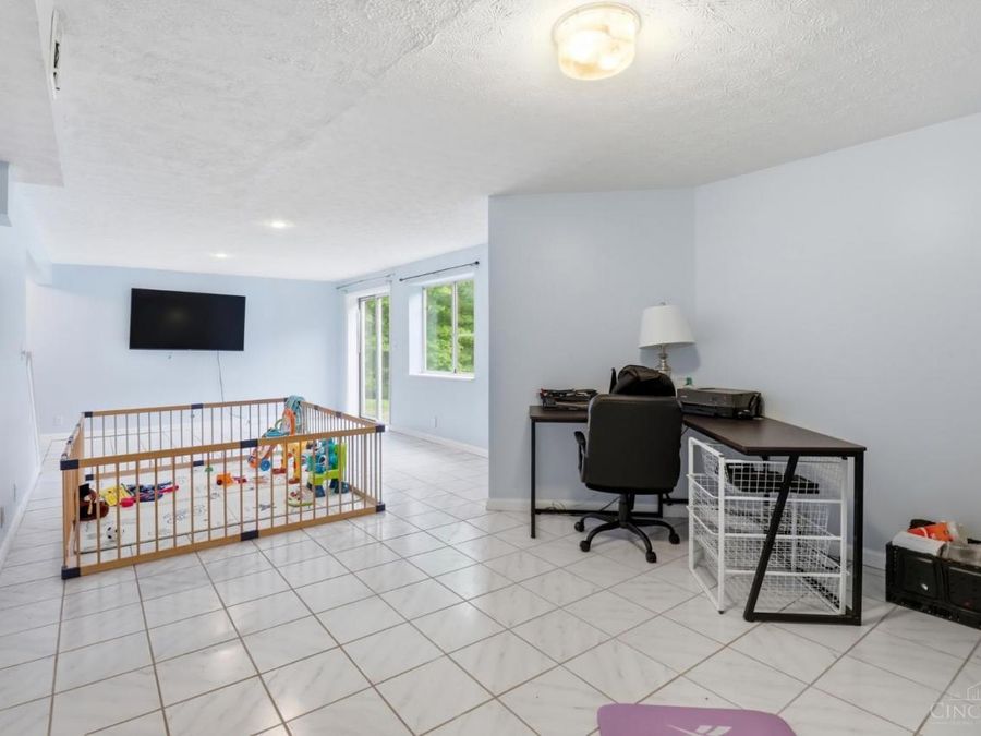 5707 Kiplingwood Drive, Cincinnati, OH 45239 Photo 20