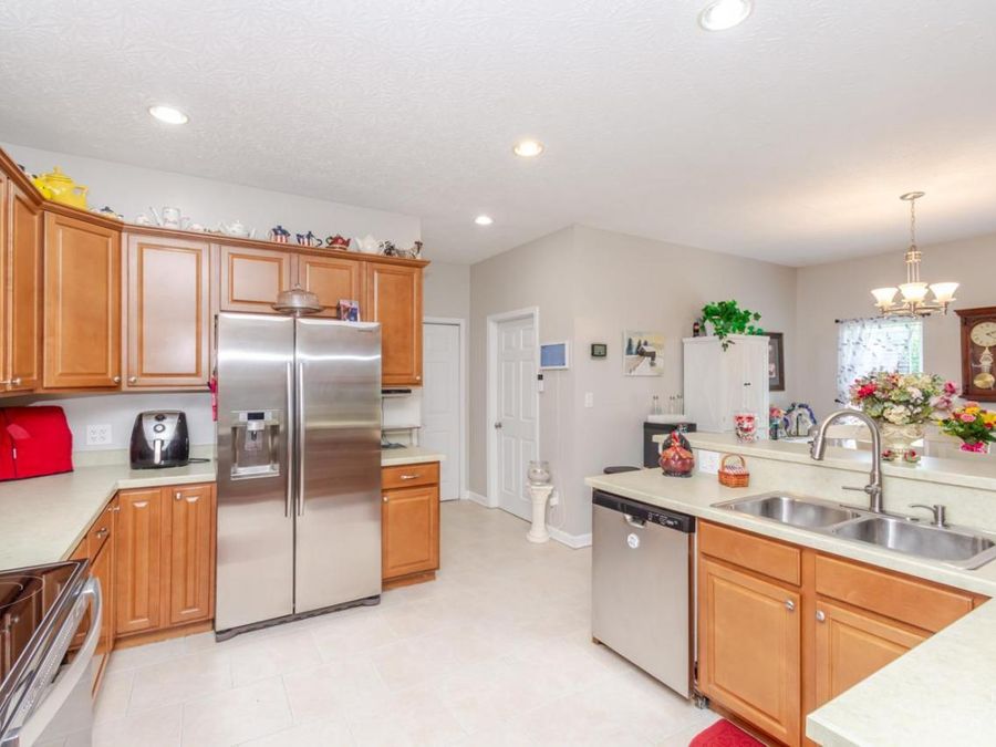 8037 Timberwind Trail, Franklin Township, OH 45005 Photo 11