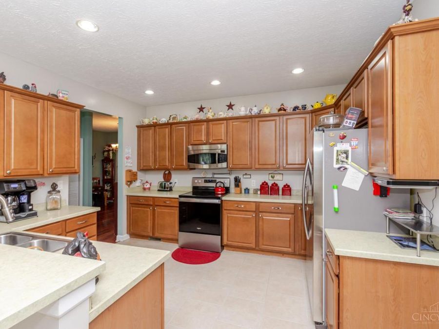 8037 Timberwind Trail, Franklin Township, OH 45005 Photo 12