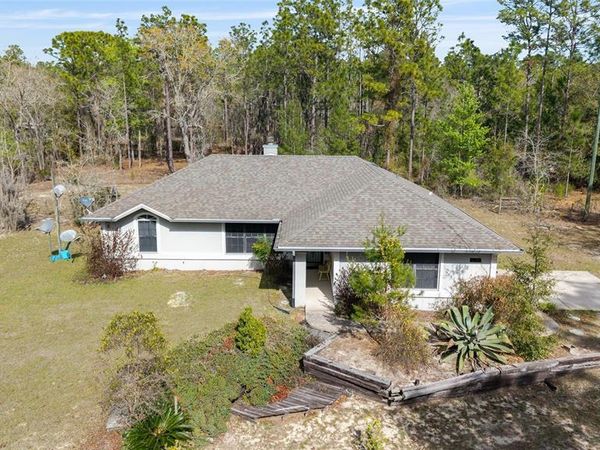 102 WHIRLWIND WAY , HAWTHORNE, FL 32640