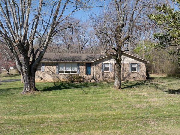 6005 Smithville Hwy , McMinnville, TN 37110
