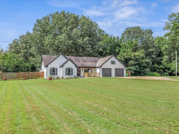 3225 THORPE DR , Mason, TN 38049