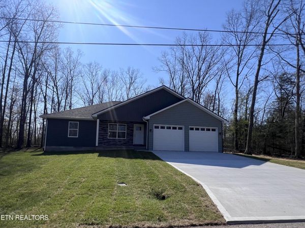 314 Yatasi Tr , Crossville, TN 38572