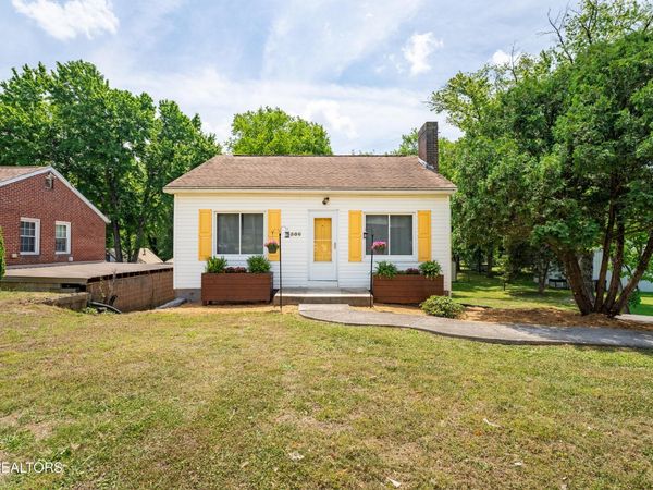 2506 Cedar Lane , Knoxville, TN 37918