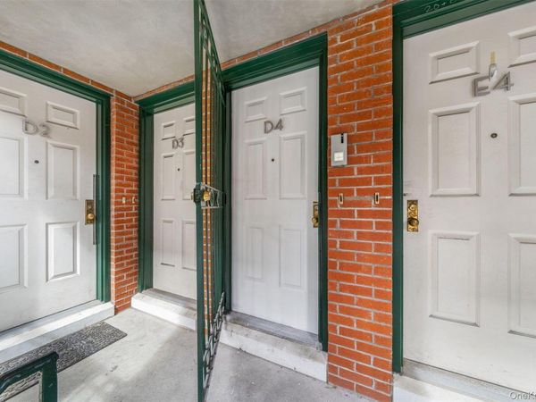 383 E 10th Street , Unit D4, New York (Manhattan), NY 10009