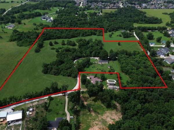 671 Sands Road , Cave Springs, AR 72718