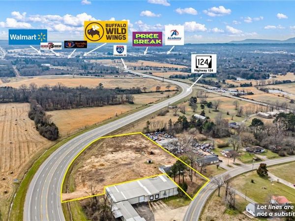 2706 Old Highway 124 , Russellville, AR 72802