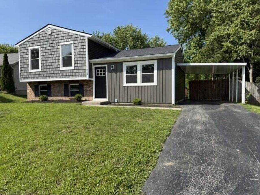 2142 Summer Breeze Drive , Columbus, OH 43223 Photo 1