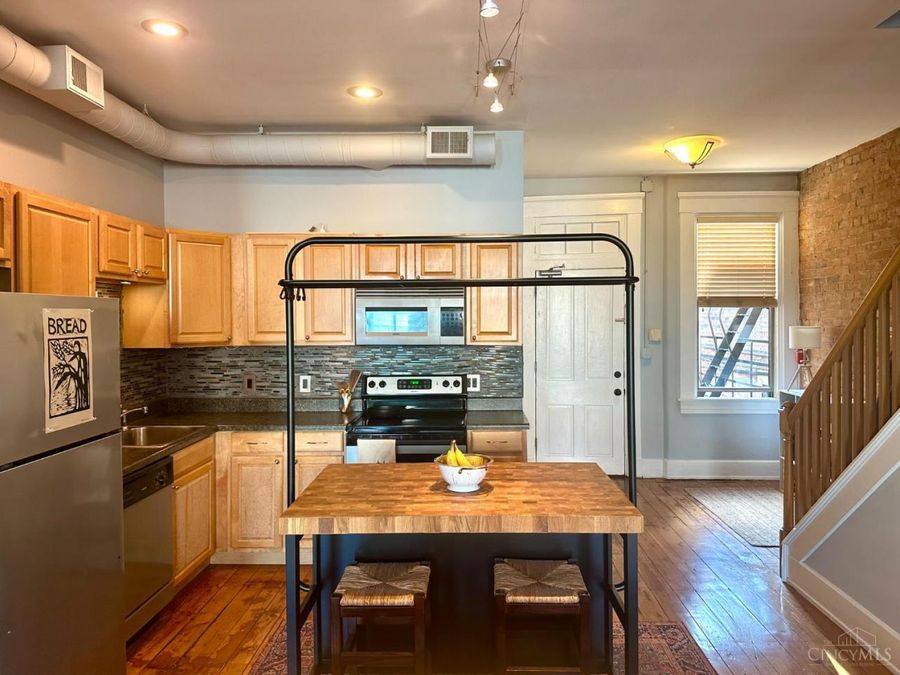 1341 Main Street, Unit 8, Cincinnati, OH 45202 Photo 7