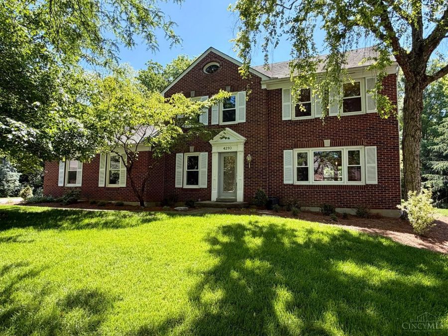 4210 Allenhurst Close Court, Sharonville, OH 45241 Photo 1