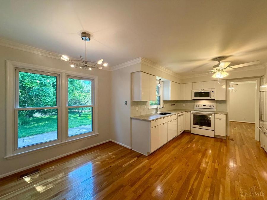 4210 Allenhurst Close Court, Sharonville, OH 45241 Photo 12