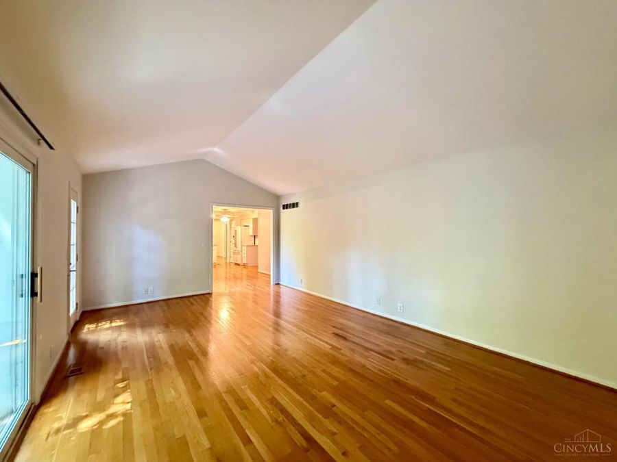 4210 Allenhurst Close Court, Sharonville, OH 45241 Photo 24