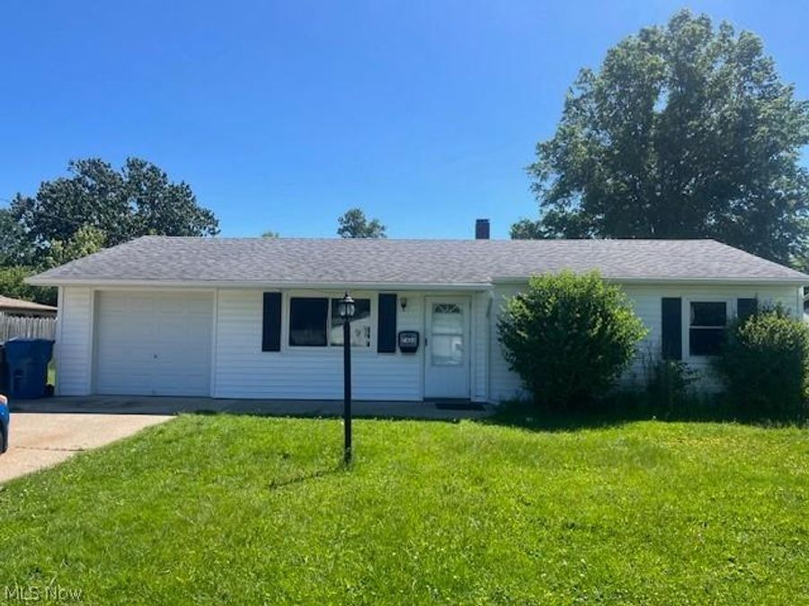 7405 Denny Drive , North Ridgeville, OH 44039 Photo 1