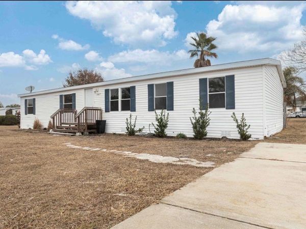 13877 COUNTY ROAD 109F , LADY LAKE, FL 32159