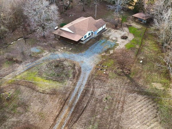390 VICTORIA RD , Byhalia, MS 38611