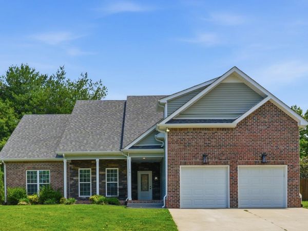 181 Misty Dr , Pleasant View, TN 37146