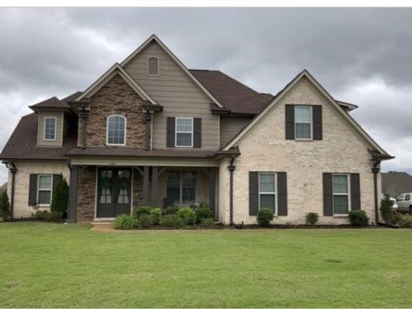 1089 MERLOUN DR , Olive Branch, MS 38654
