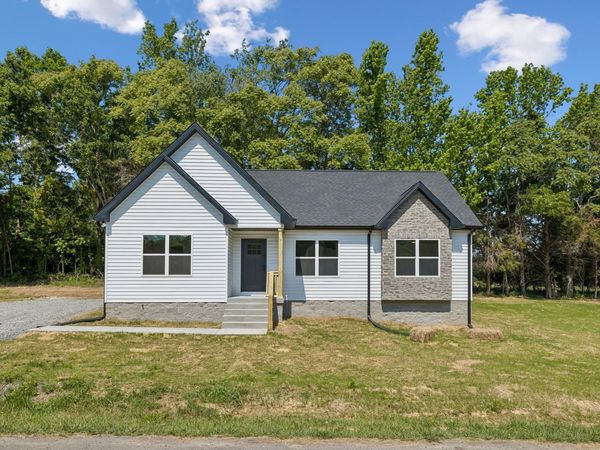 404 Leigh Anna Circle , Lafayette, TN 37083