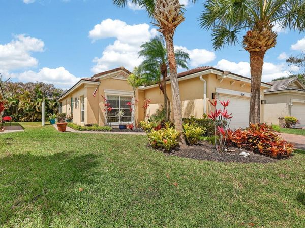 9724 SW Eastbrook Circle , Port St. Lucie, FL 34987