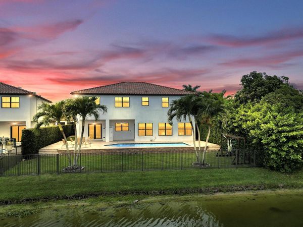 2971 NW 82nd Way, Cooper City, FL 33024