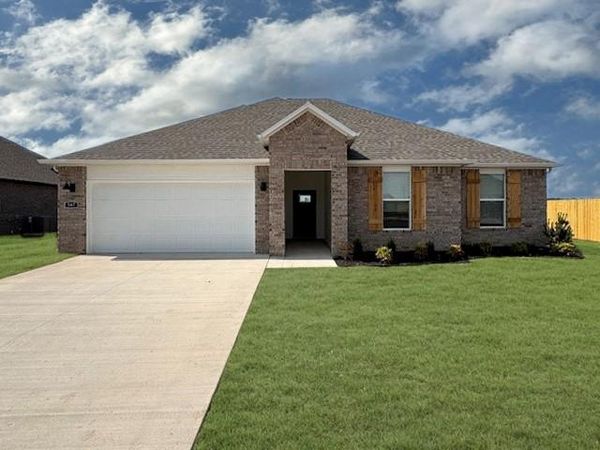 432 W Canada Drive , Farmington, AR 72730
