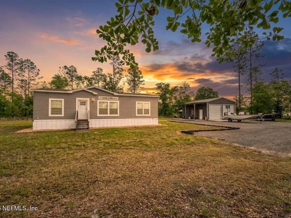 7697 BILL DAVIS Road, Glen St. Mary, FL 32040