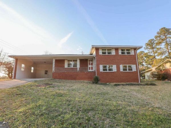 100 Pine Lane Drive, Milledgeville, GA 31061