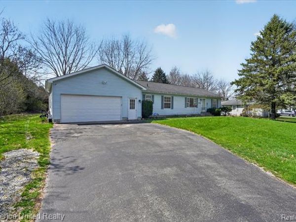 3764 Chapel Road , Spring Arbor Twp, MI 49283