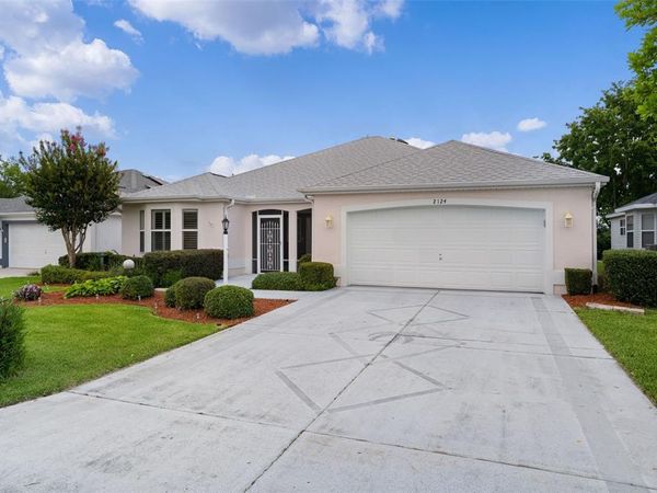 2124 BARBOSA COURT , THE VILLAGES, FL 32159
