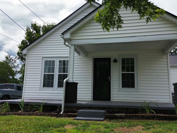 317 Hayes St , Woodbury, TN 37190