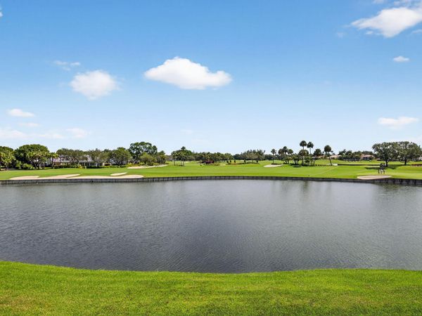 21 Eastgate Drive, Unit D, Boynton Beach, FL 33436