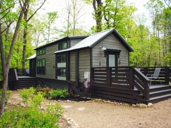 8 Holly Tree Ct , Monteagle, TN 37356