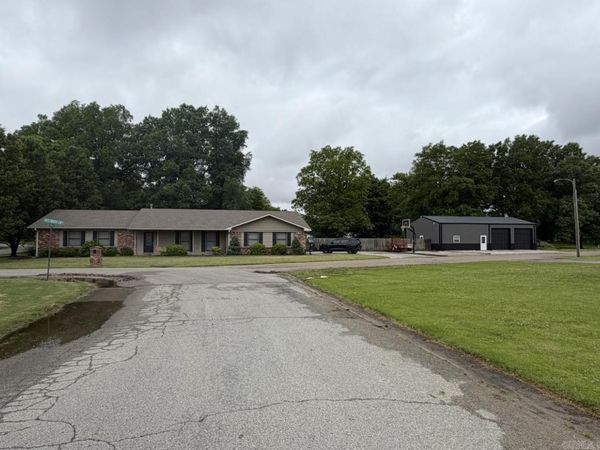 206 westwood , Walnut Ridge, AR 72476