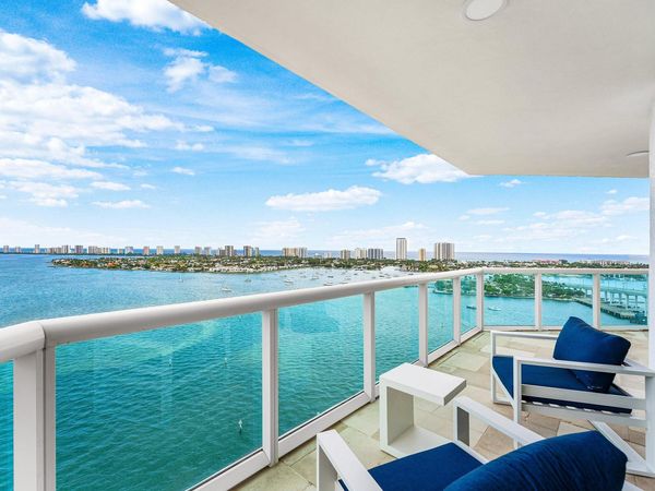 2650 Lake Shore Drive, Unit 2106, Riviera Beach, FL 33404