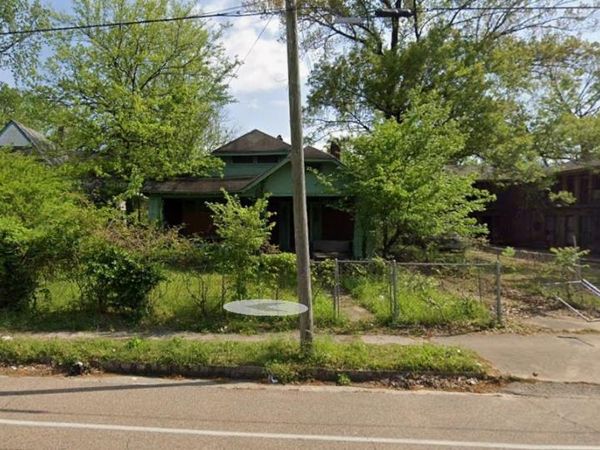 523 E MCLEMORE AVE, Memphis, TN 38106