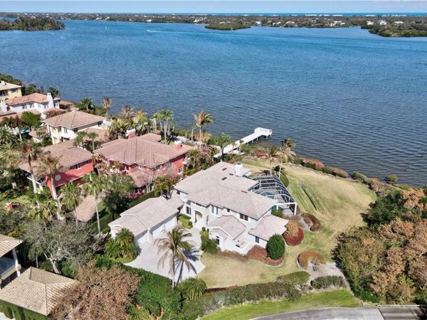 5142 Saint Andrews Island Court , Vero Beach, FL 32967