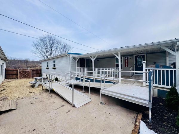 3924 Webb Lane , Stockport, OH 43787
