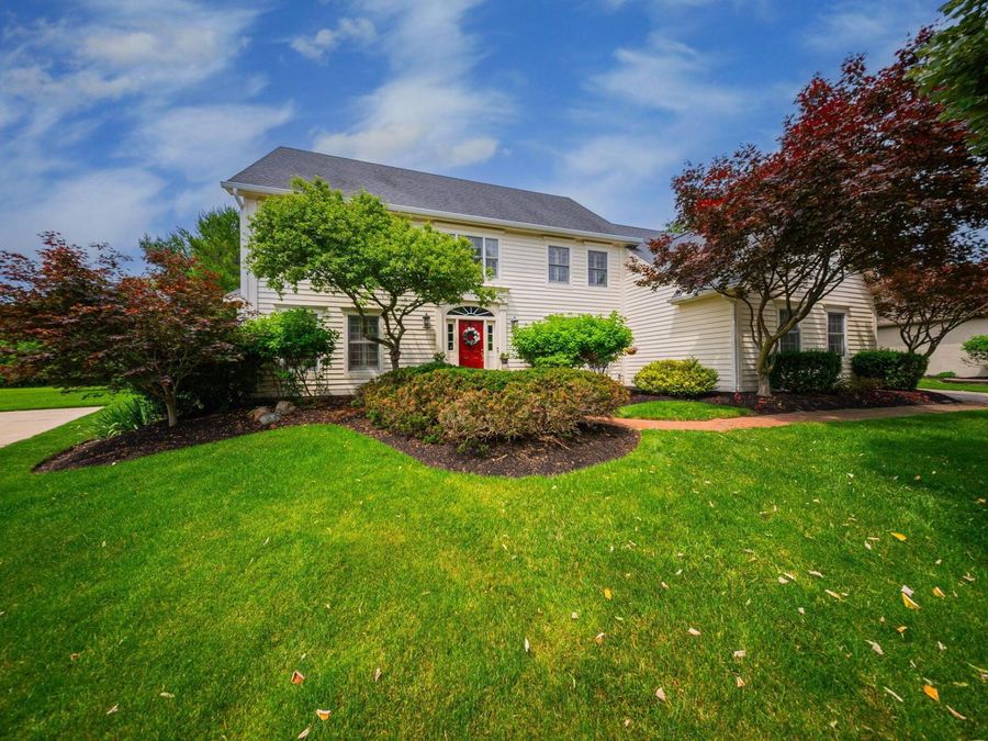 5652 Fawnbrook Lane , Dublin, OH 43017 Photo 1