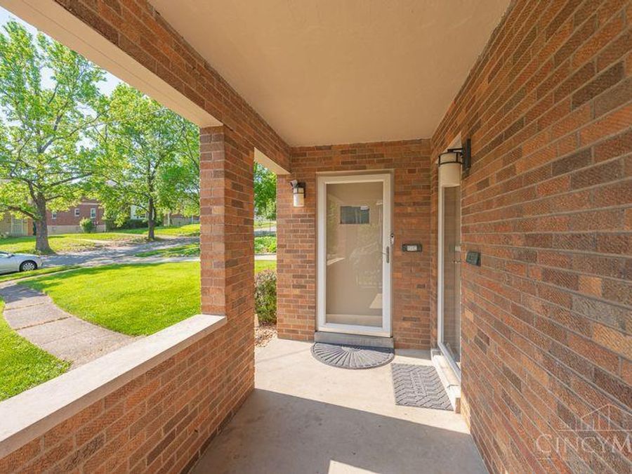 5427 Fox Road, Cincinnati, OH 45239 Photo 4