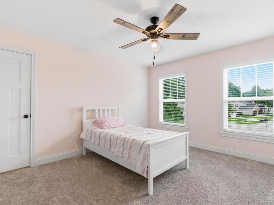 1086 Stableview Circle, Hamilton Township, OH 45039 Photo 16