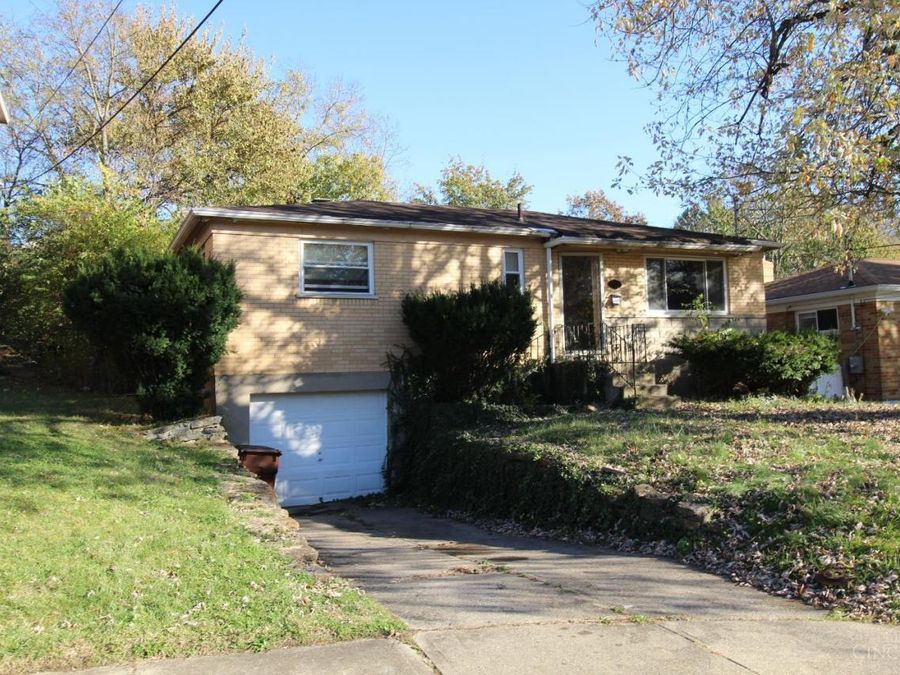 576 Claymore Terrace, Delhi Township, OH 45238 Photo 1