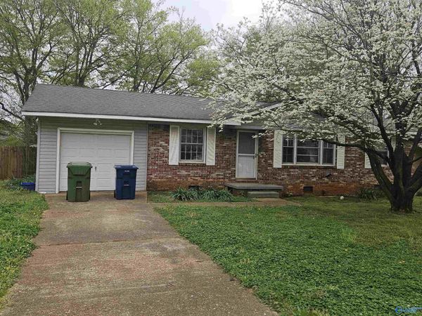 610 Austin Drive, Huntsville, AL 35805